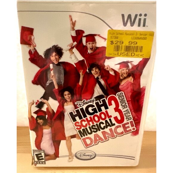 Nintendo Wii Disney High School Musical 3 Senior Year Dance Video Game 2008 - Picture 5 of 5
